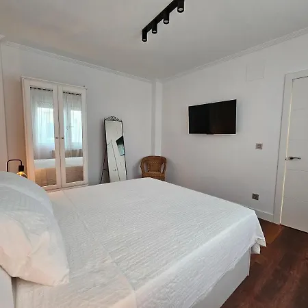 Habitacion En Atico Con Terraza En Accommodatie bij particulieren