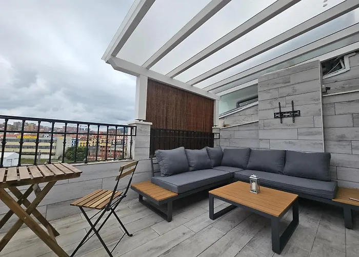 Habitacion En Atico Con Terraza En * Bilbao