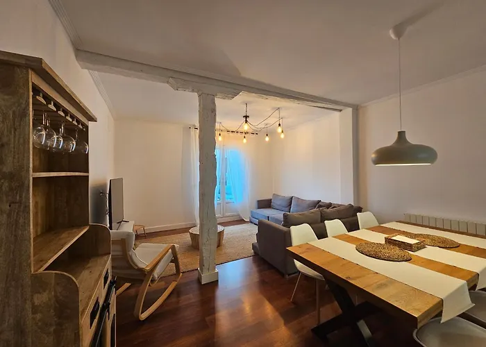 Habitacion En Atico Con Terraza En