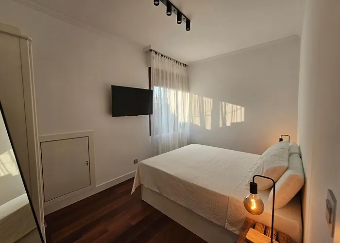 Habitacion En Atico Con Terraza En * Бильбао